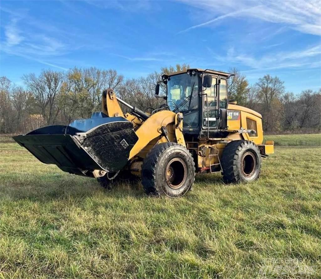 CAT 924K Kolesni nakladalci