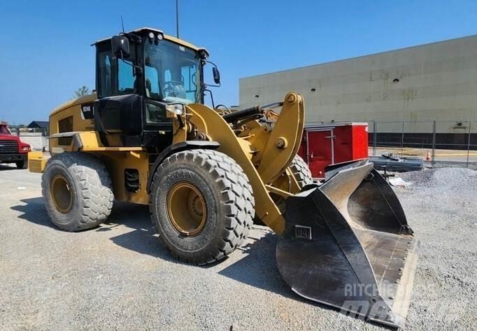 CAT 924K Kolesni nakladalci