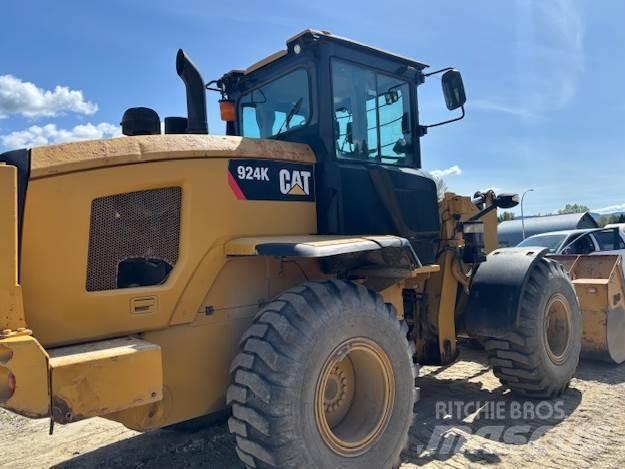CAT 924K Kolesni nakladalci
