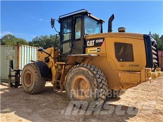 CAT 926M Kolesni nakladalci