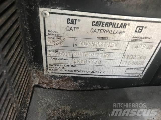 CAT 928G Kolesni nakladalci
