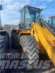 CAT 930G Kolesni nakladalci