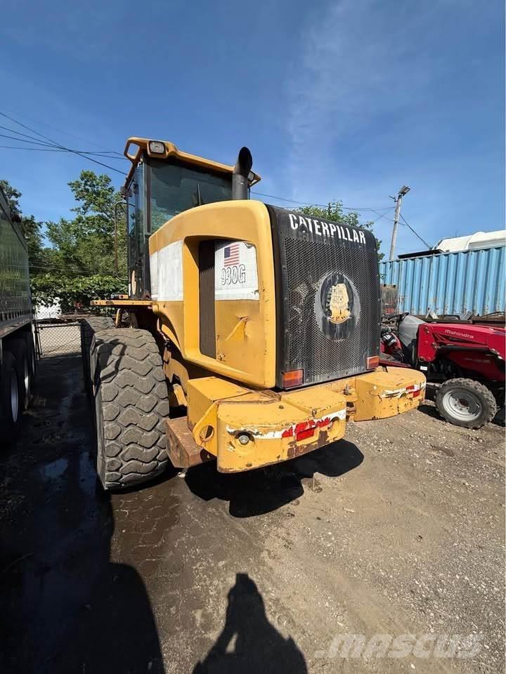 CAT 930G Kolesni nakladalci