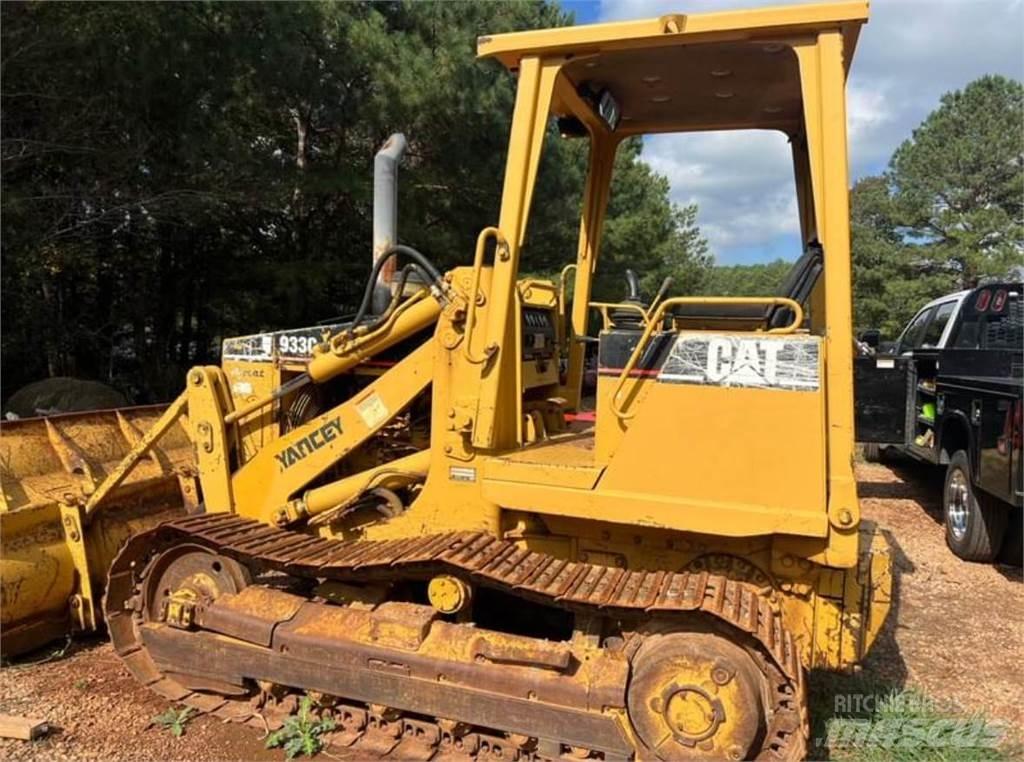 CAT 933C Buldožerji goseničarji