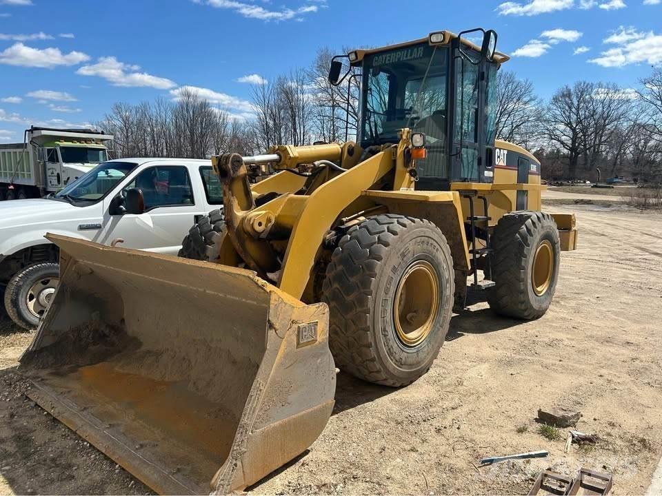 CAT 938G Kolesni nakladalci