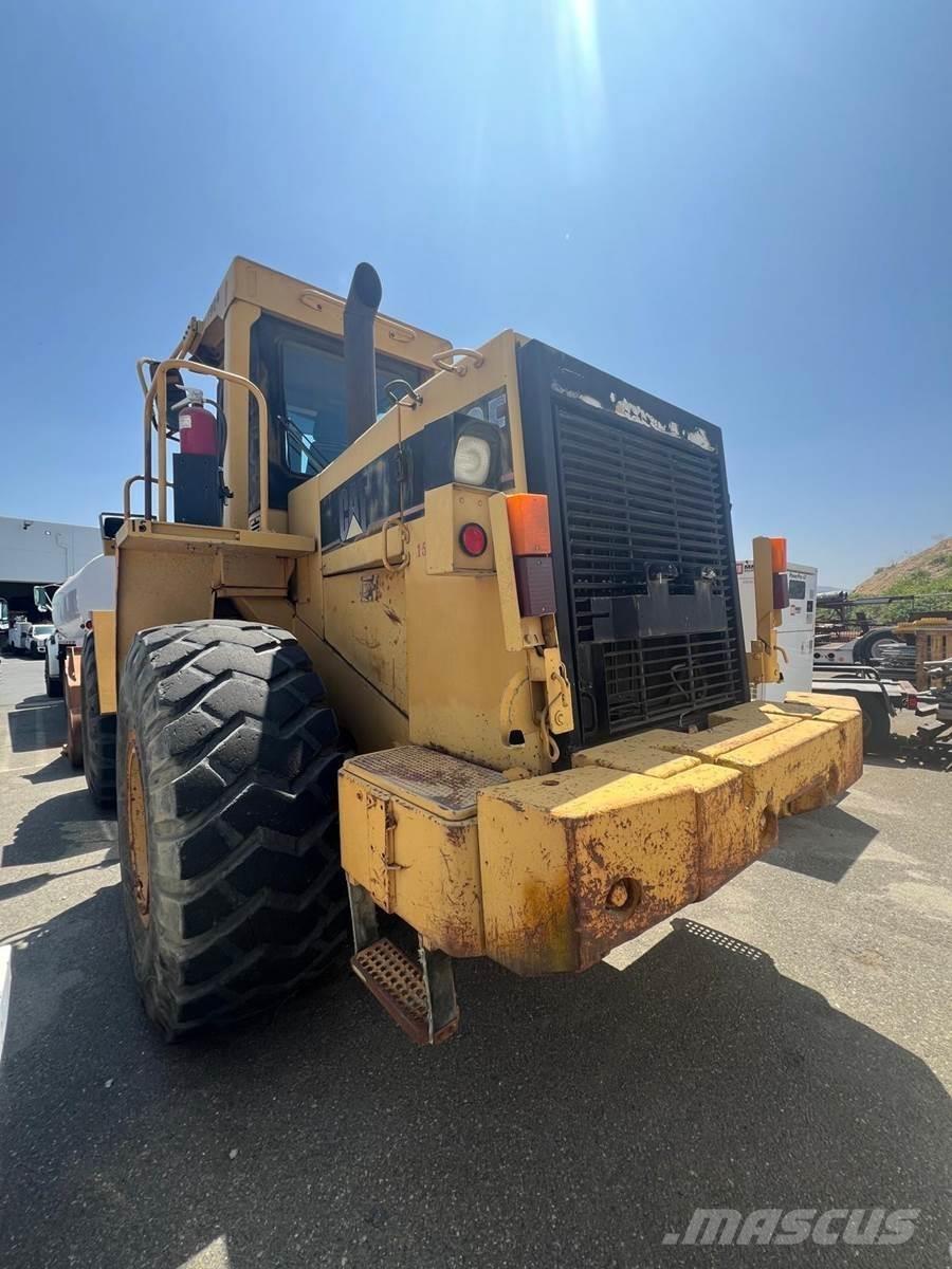 CAT 950F Kolesni nakladalci