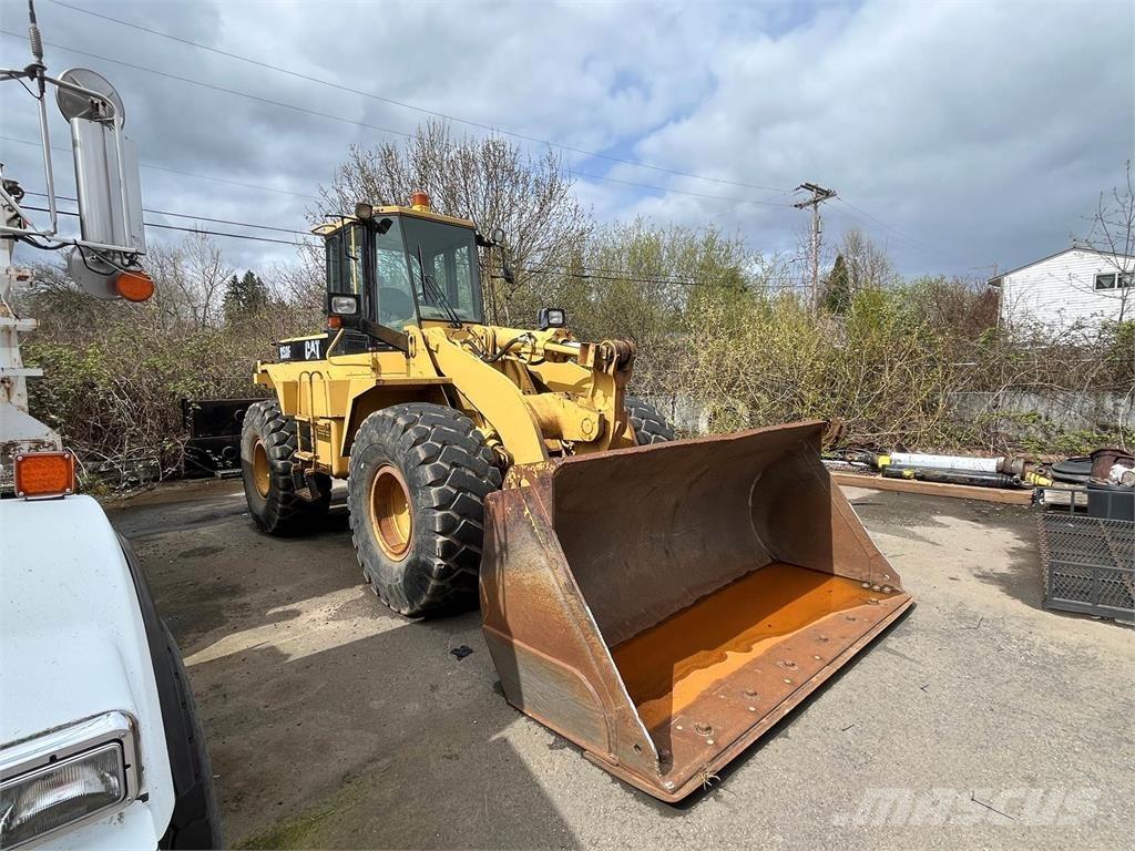 CAT 950F Kolesni nakladalci