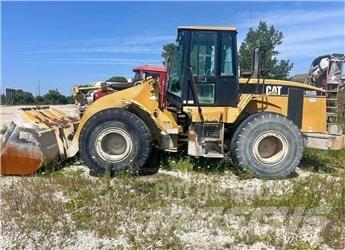 CAT 950G Kolesni nakladalci