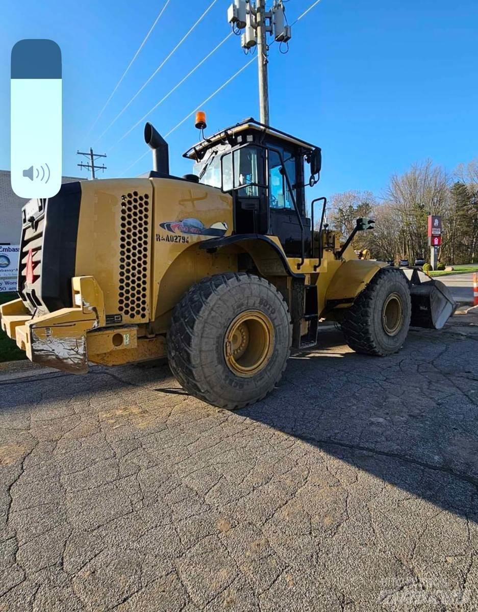 CAT 950K Kolesni nakladalci