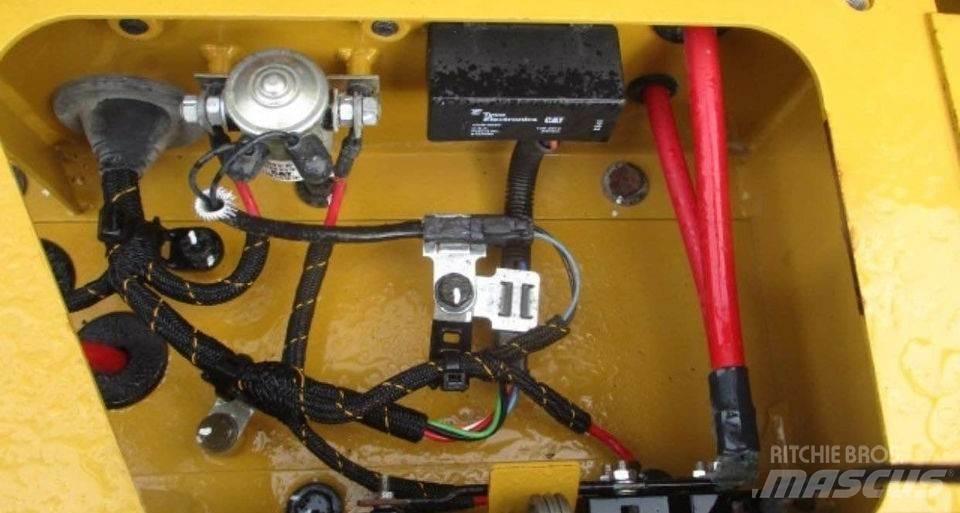 CAT 950K Kolesni nakladalci