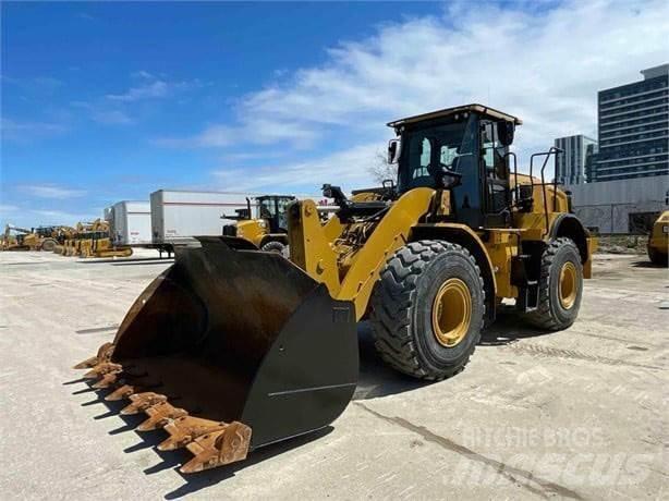 CAT 950M Kolesni nakladalci
