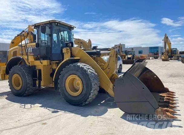 CAT 950M Kolesni nakladalci