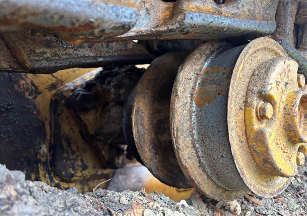 CAT 963B Nakladalci goseničarji