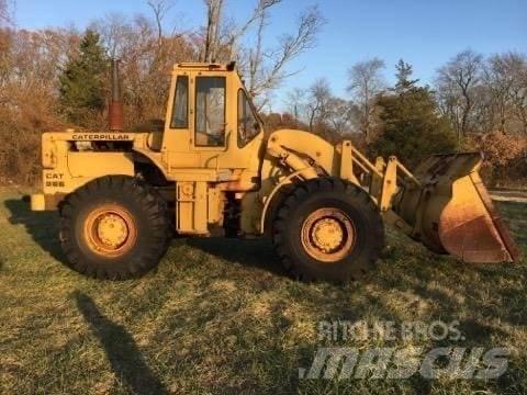 CAT 966 Kolesni nakladalci