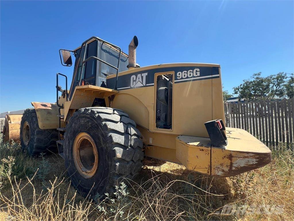 CAT 966G Kolesni nakladalci