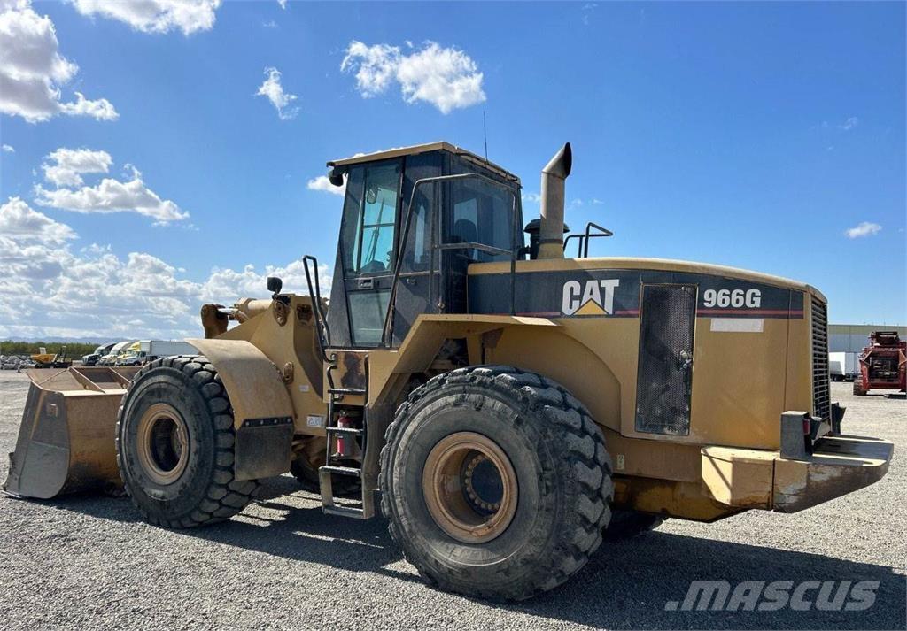 CAT 966G Kolesni nakladalci