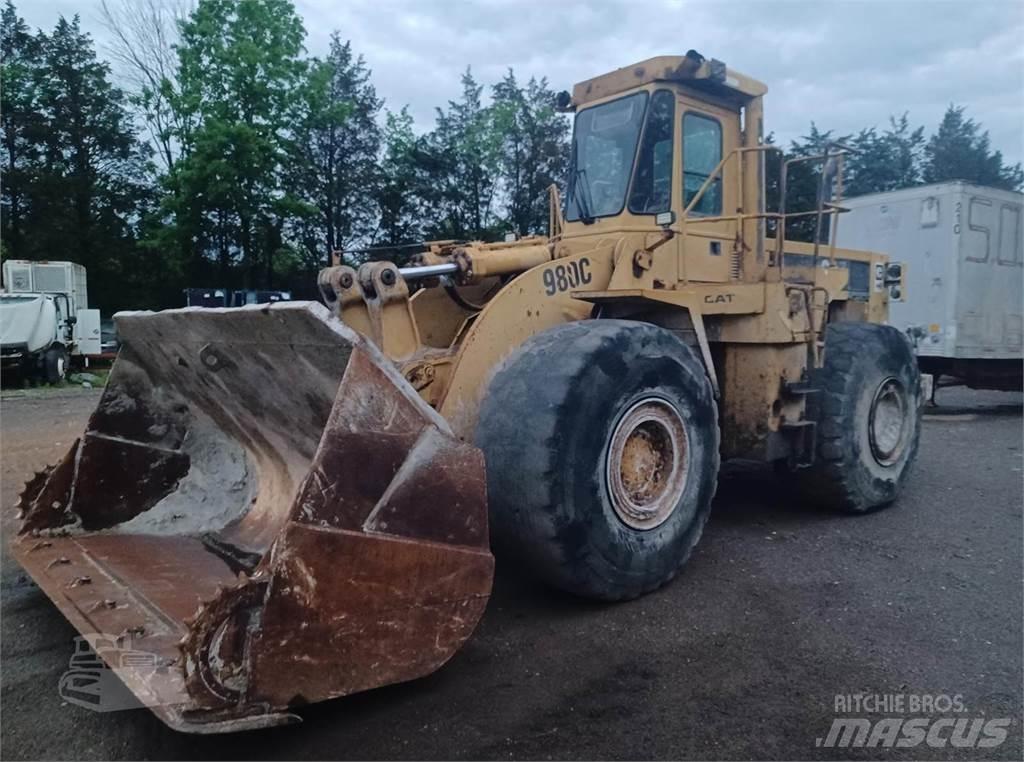 CAT 980C Kolesni nakladalci