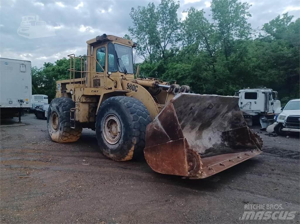 CAT 980C Kolesni nakladalci