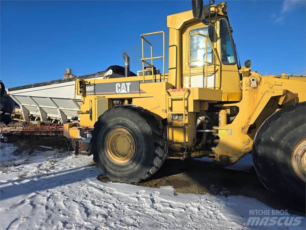 CAT 980F Kolesni nakladalci