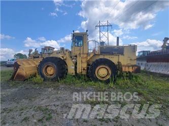CAT 988B Kolesni nakladalci
