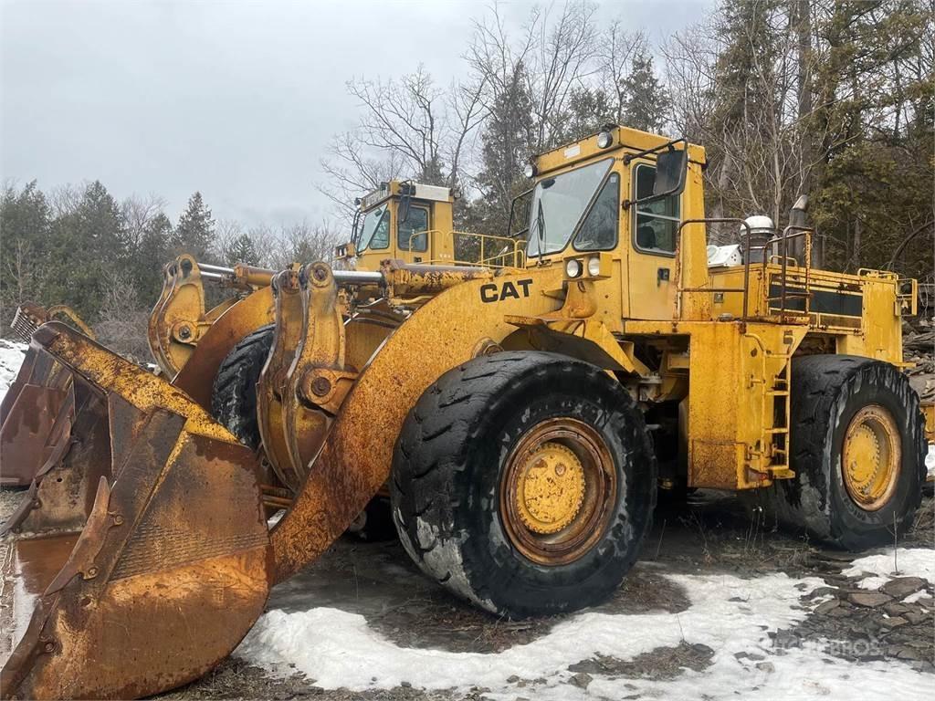 CAT 988B Kolesni nakladalci