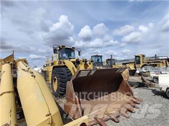 CAT 988F Kolesni nakladalci