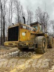 CAT 988F Kolesni nakladalci