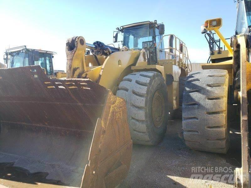 CAT 988K Kolesni nakladalci
