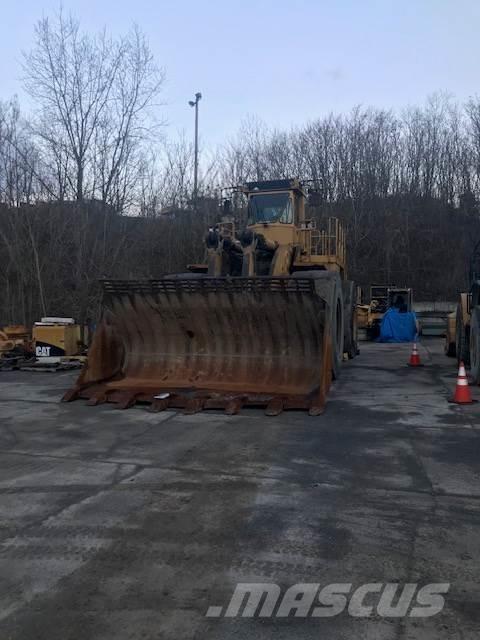 CAT 992D Kolesni nakladalci