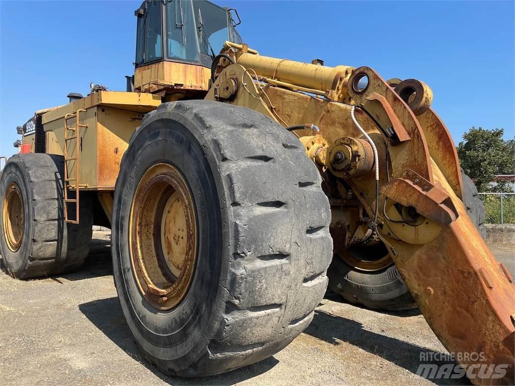 CAT 992G Kolesni nakladalci
