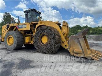 CAT 993K Kolesni nakladalci