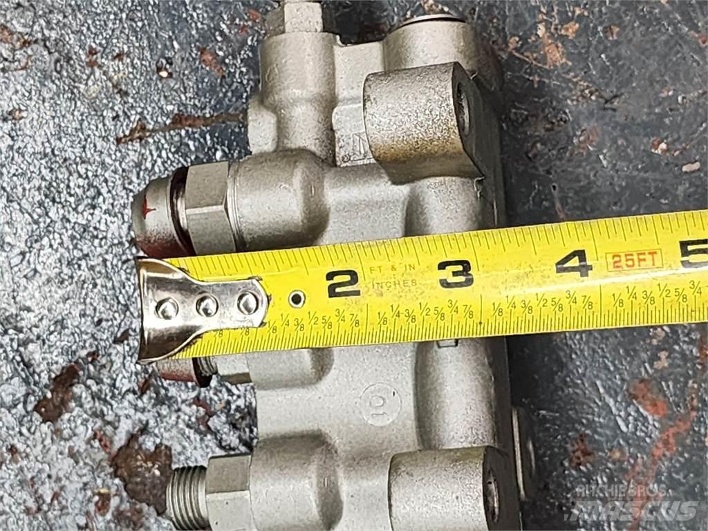 CAT C15 Druge komponente