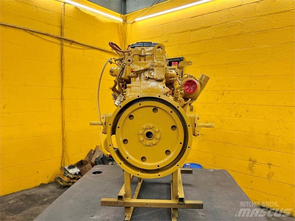 CAT C7 Motorji