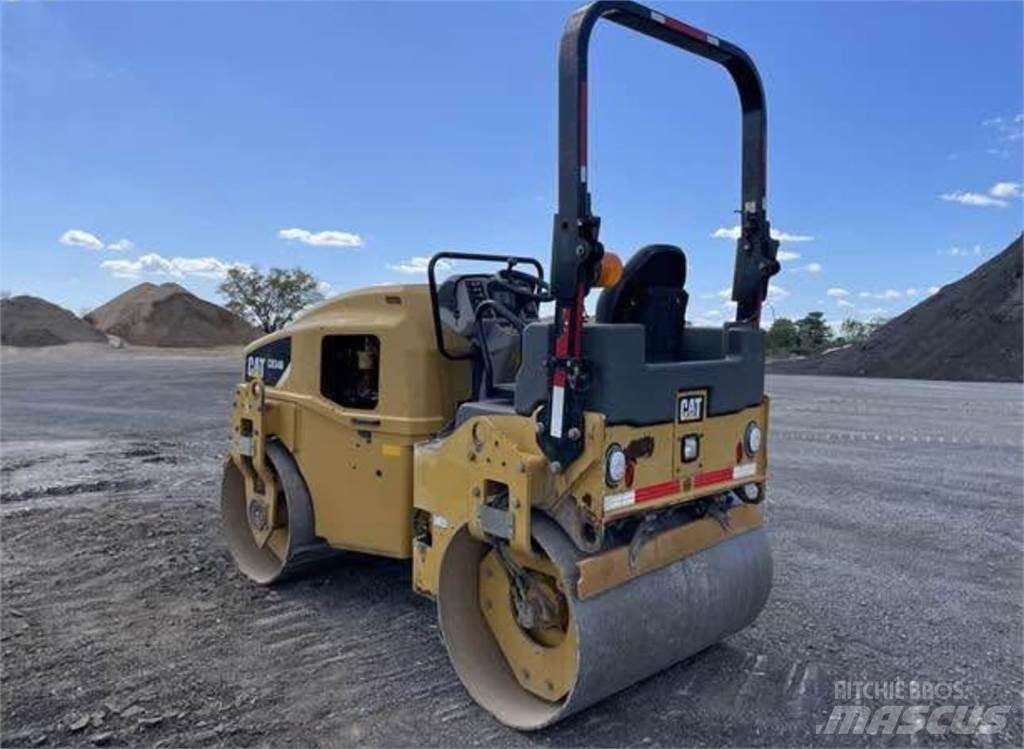 CAT CB34B Enojni valjarji