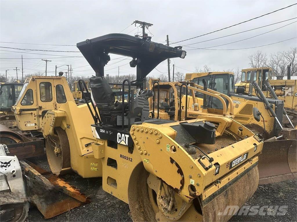 CAT CB54 Enojni valjarji