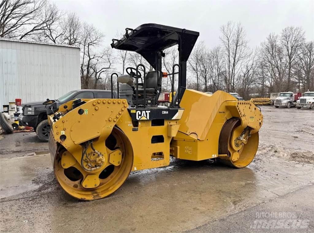 CAT CB64 Enojni valjarji