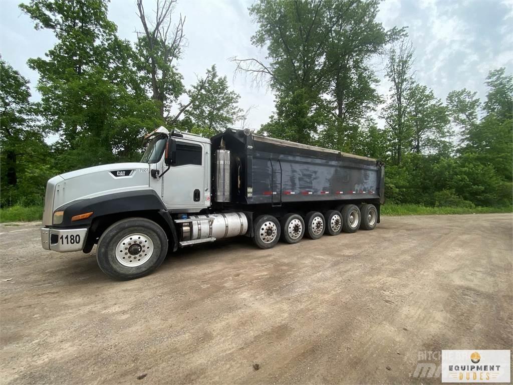 CAT CT660 Kiper tovornjaki