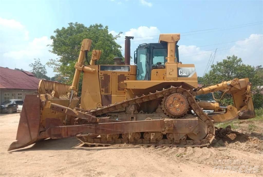 CAT D10T Buldožerji goseničarji