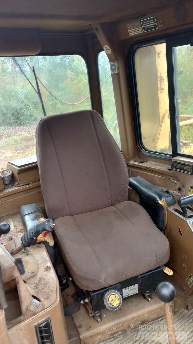 CAT D11N Buldožerji goseničarji