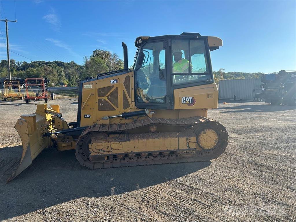 CAT D3 LGP Buldožerji goseničarji