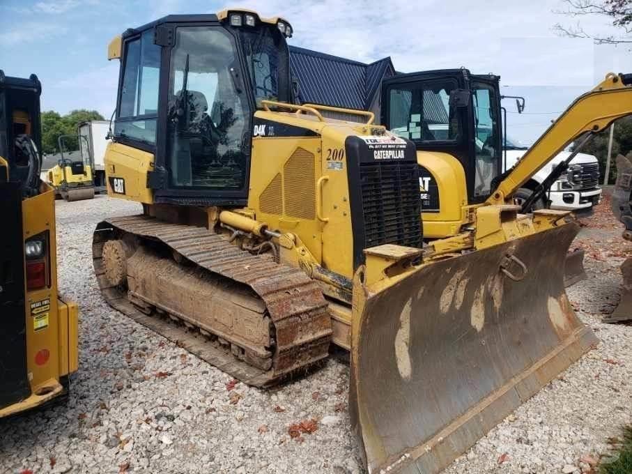 CAT D4K XL Buldožerji goseničarji