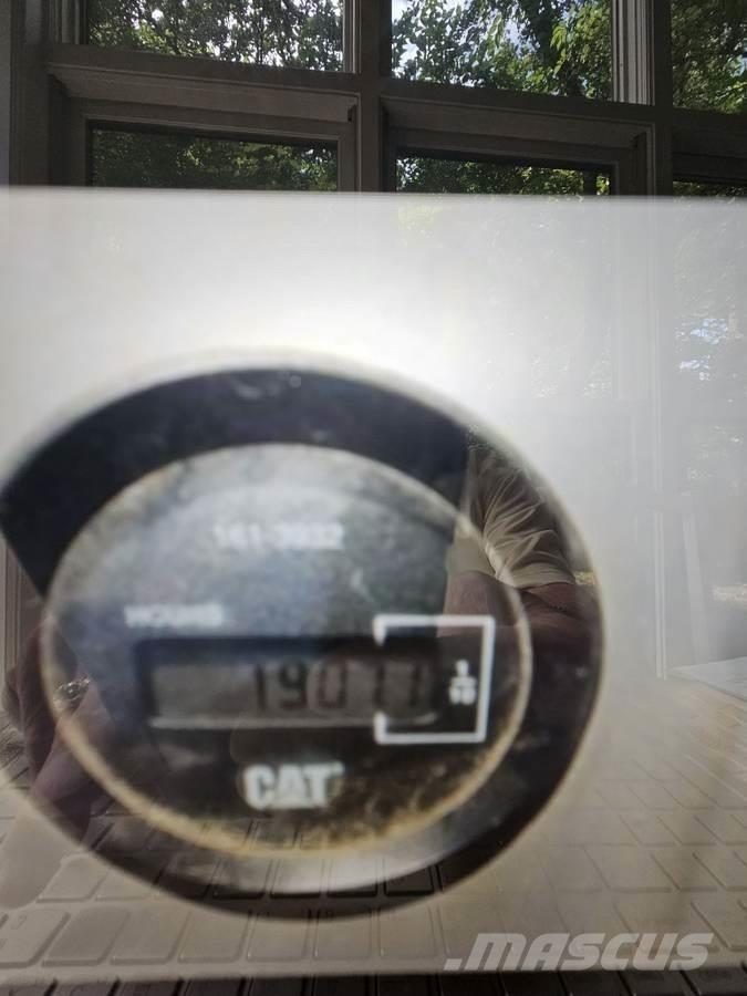 CAT D5G XL Buldožerji goseničarji