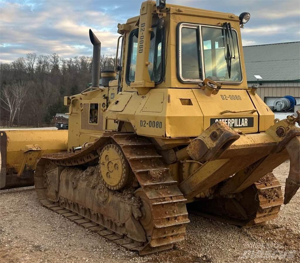 CAT D5H Buldožerji goseničarji