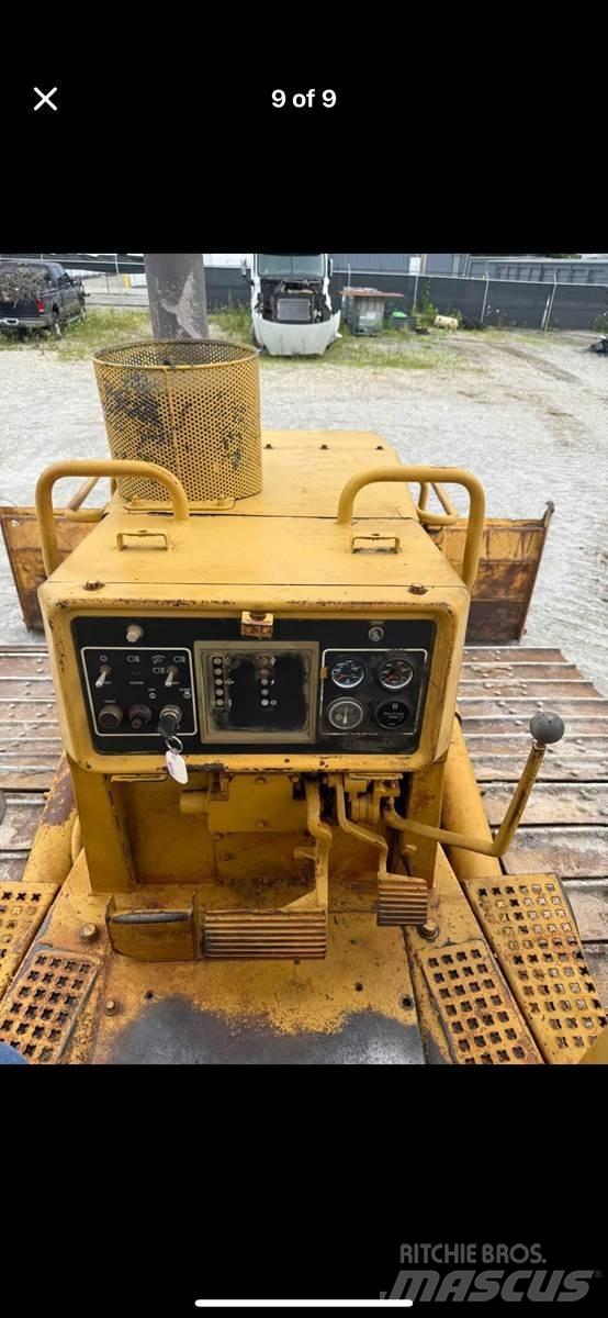 CAT D5H II Buldožerji goseničarji