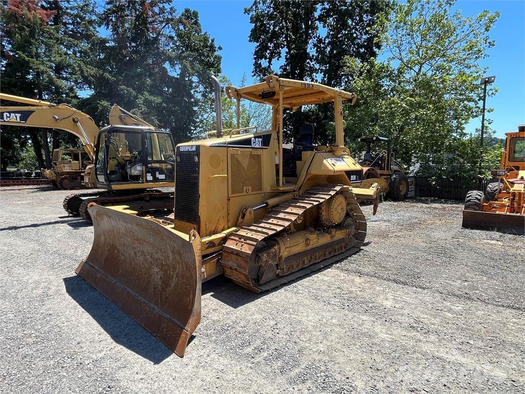 CAT D5N Buldožerji goseničarji