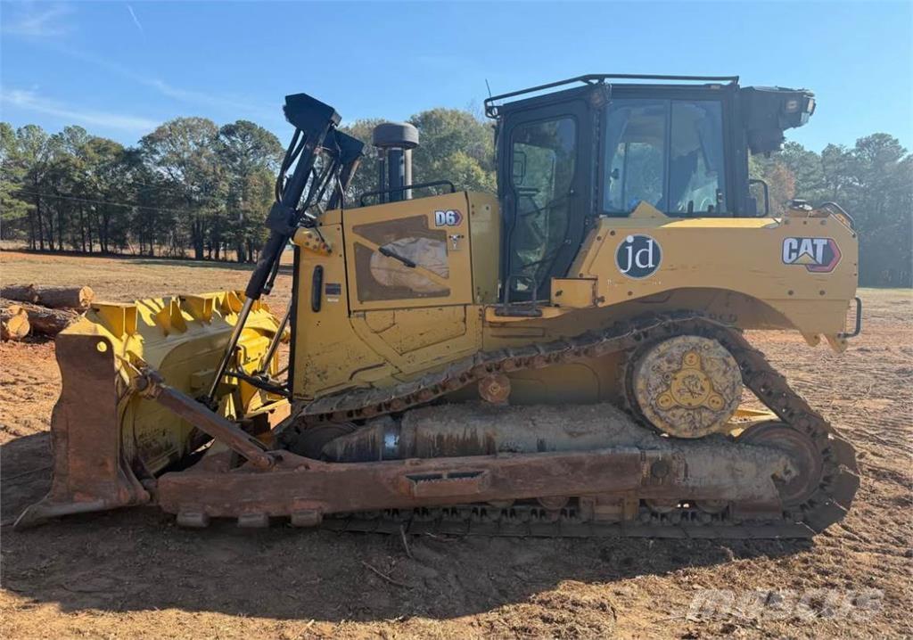 CAT D6 Buldožerji goseničarji