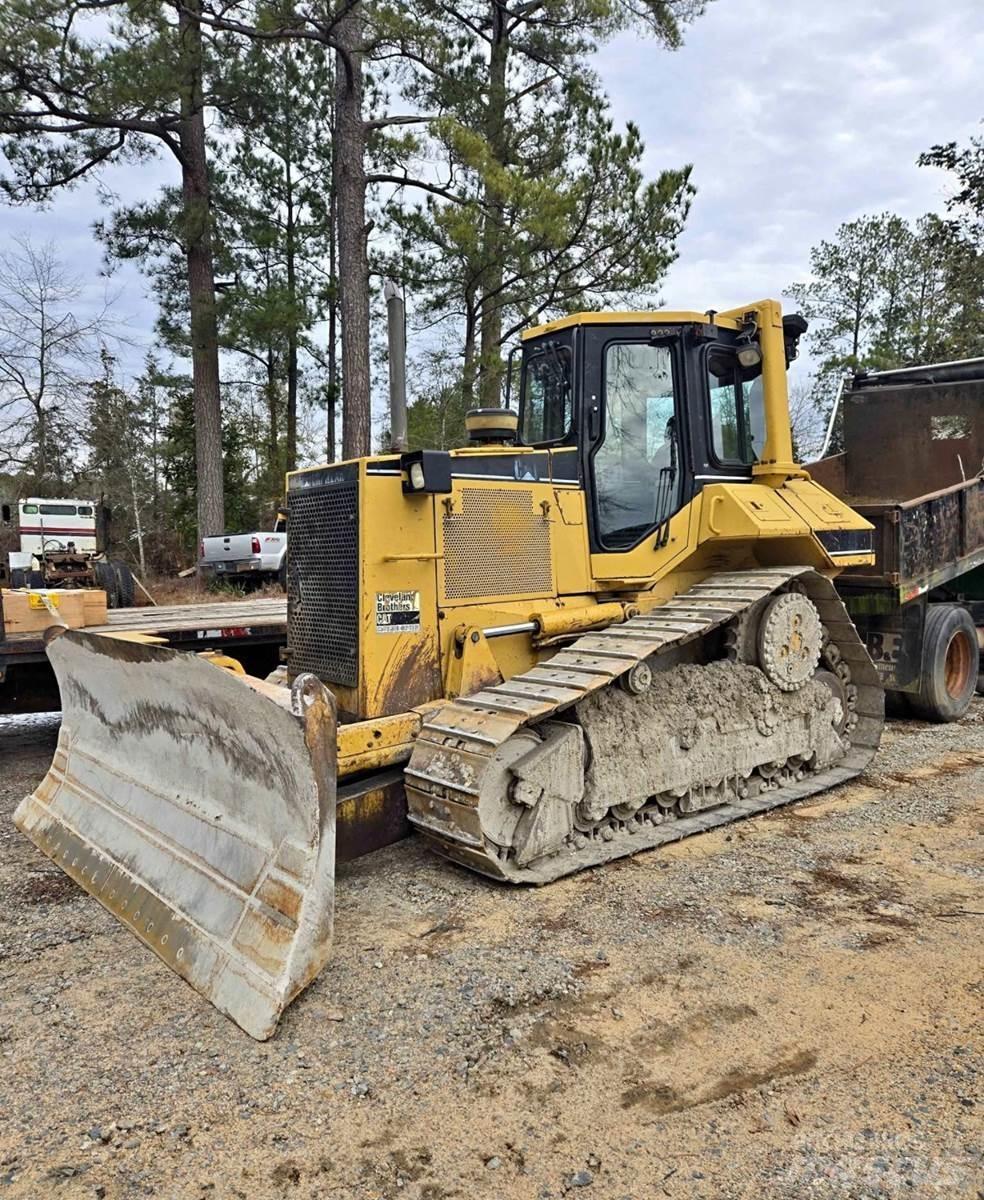 CAT D6M XL Buldožerji goseničarji