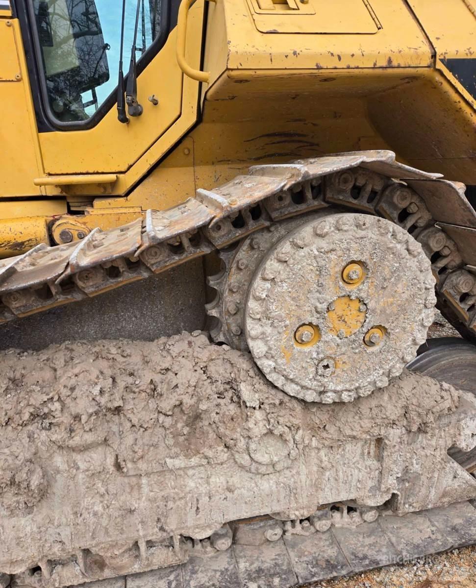 CAT D6M XL Buldožerji goseničarji