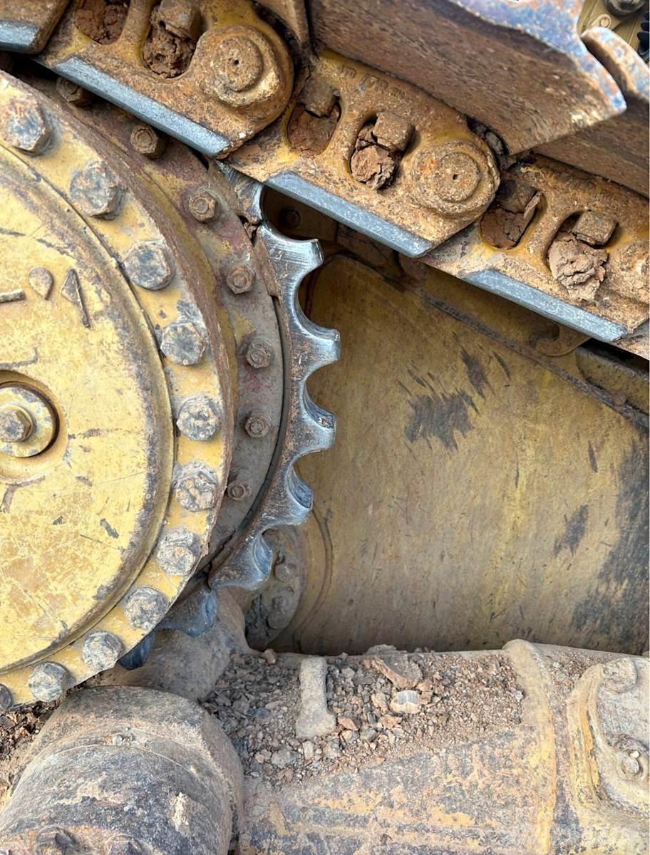 CAT D6M XL Buldožerji goseničarji