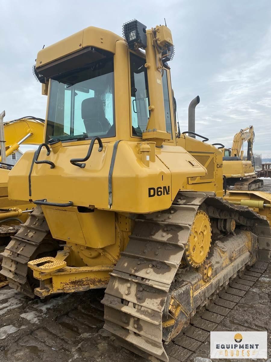 CAT D6N XL Buldožerji goseničarji